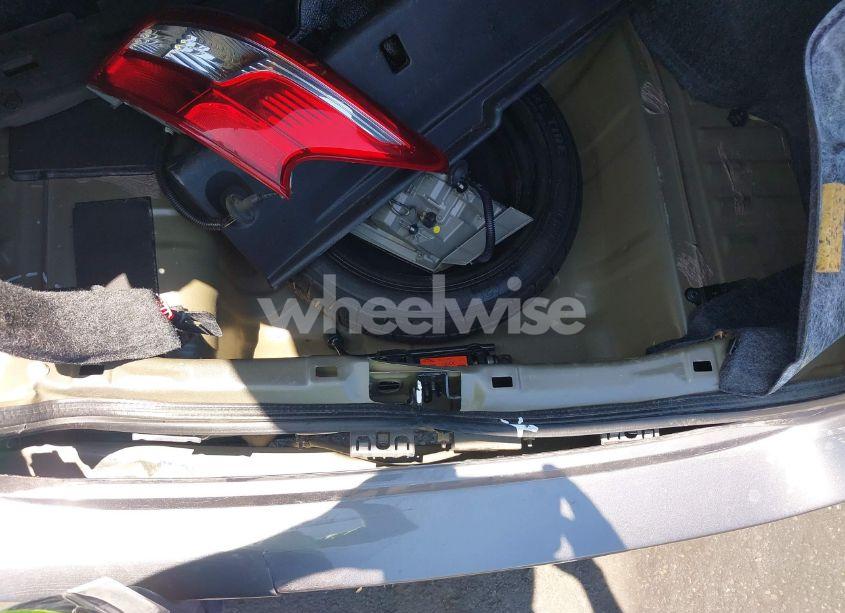 Photo 18 of 2019 Nissan Sentra SV (VIN 3N1AB7AP6KL612618)