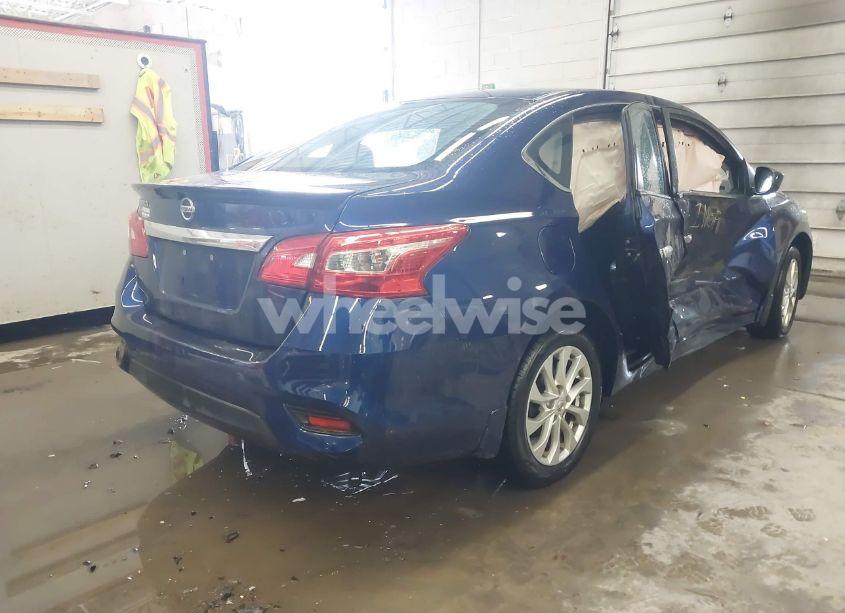 Photo 4 of 2019 Nissan Sentra S (VIN 3N1AB7AP6KY203084)