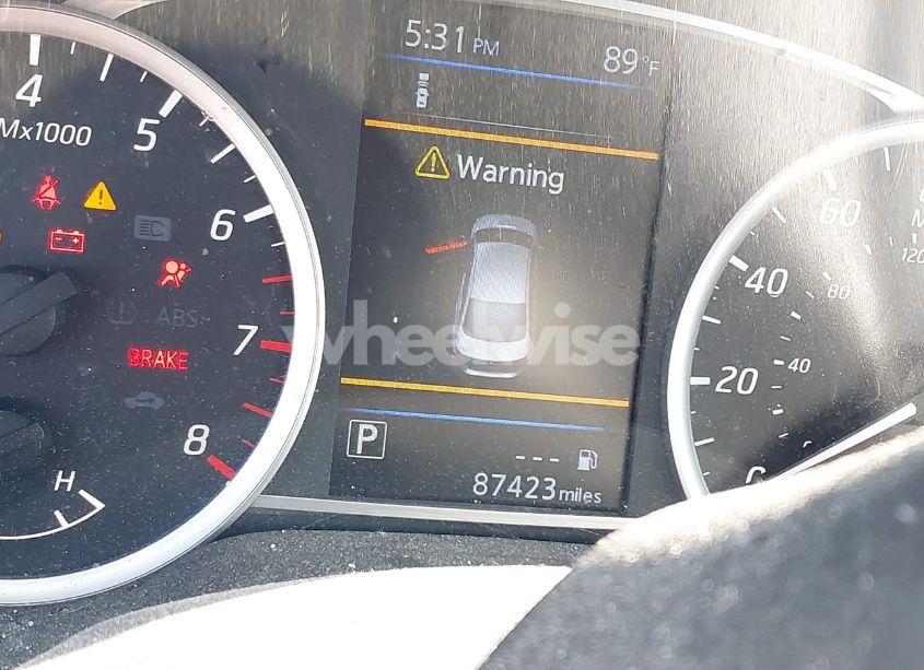 Photo 7 of 2019 Nissan Sentra S (VIN 3N1AB7AP6KY220449)