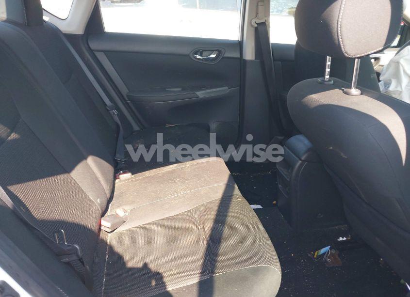 Photo 8 of 2019 Nissan Sentra S (VIN 3N1AB7AP6KY220449)