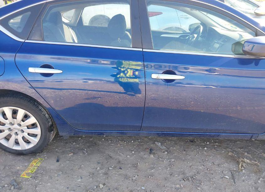 Photo 13 of 2019 Nissan Sentra S (VIN 3N1AB7AP6KY229507)