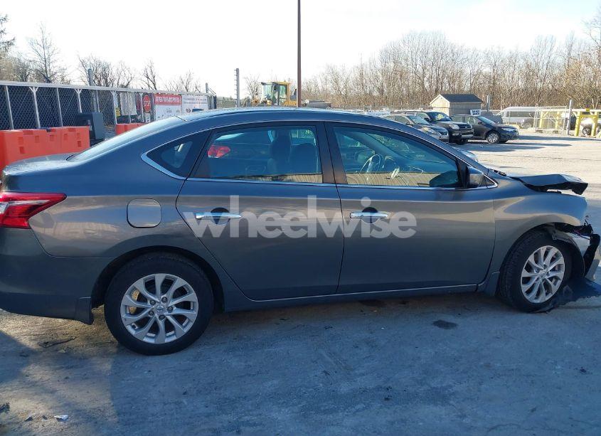 Photo 13 of 2019 Nissan Sentra SV (VIN 3N1AB7AP6KY237526)