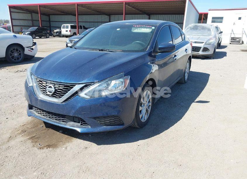 Photo 2 of 2019 Nissan Sentra S (VIN 3N1AB7AP6KY248123)