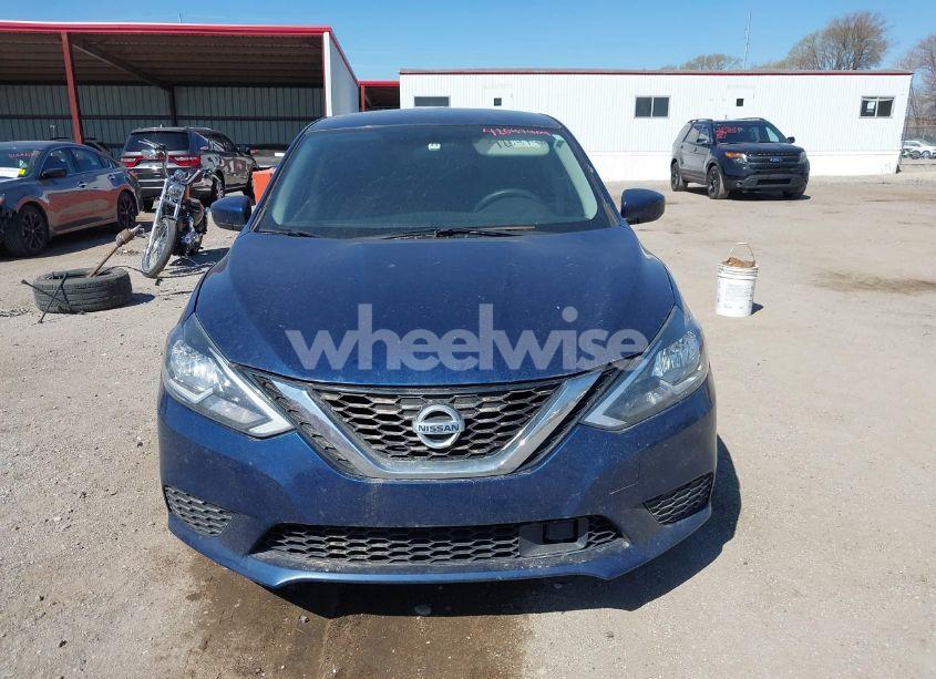 Photo 6 of 2019 Nissan Sentra S (VIN 3N1AB7AP6KY248123)