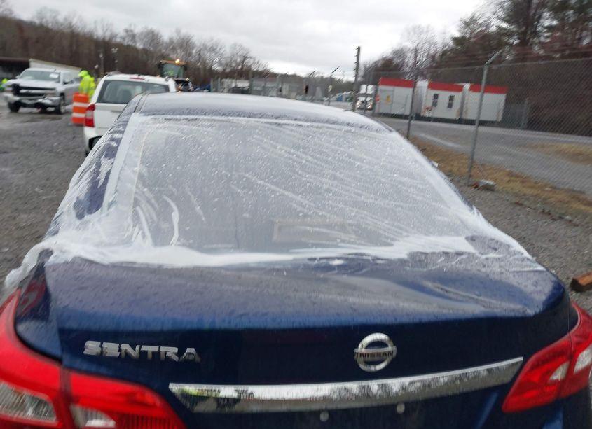 Photo 6 of 2019 Nissan Sentra S (VIN 3N1AB7AP6KY249871)