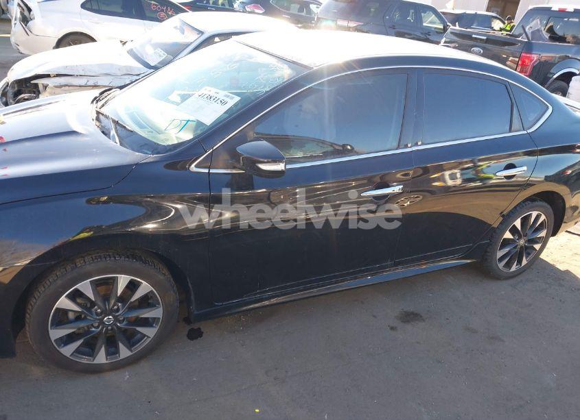 Photo 14 of 2019 Nissan Sentra SR (VIN 3N1AB7AP6KY250356)