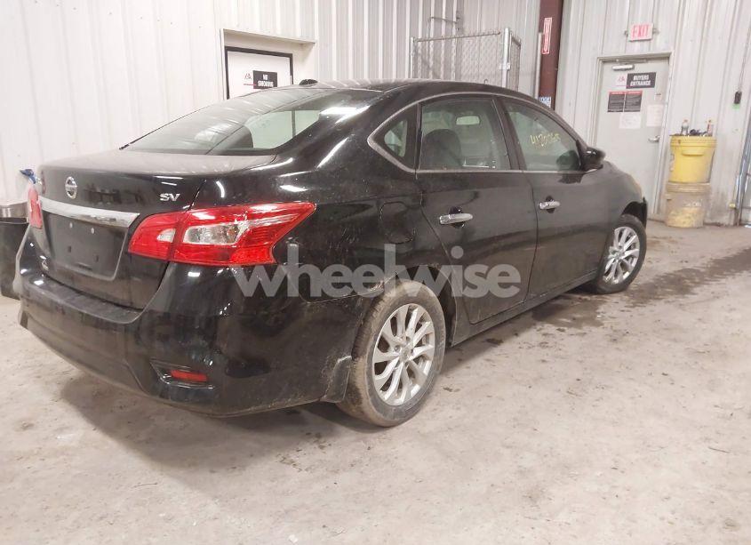 Photo 4 of 2019 Nissan Sentra SV (VIN 3N1AB7AP6KY254360)