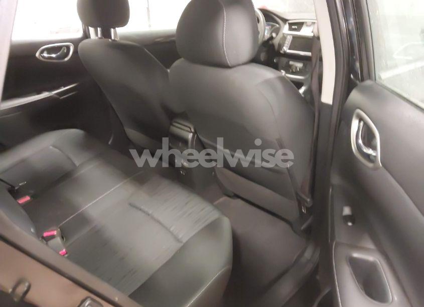 Photo 8 of 2019 Nissan Sentra SV (VIN 3N1AB7AP6KY254360)