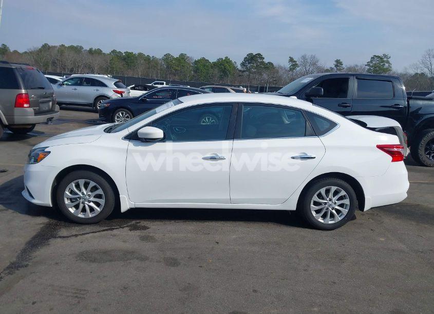 Photo 14 of 2019 Nissan Sentra SV (VIN 3N1AB7AP6KY261549)