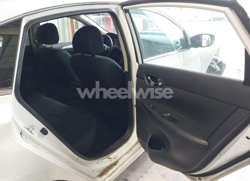 Photo 8 of 2019 Nissan Sentra S (VIN 3N1AB7AP6KY263284)