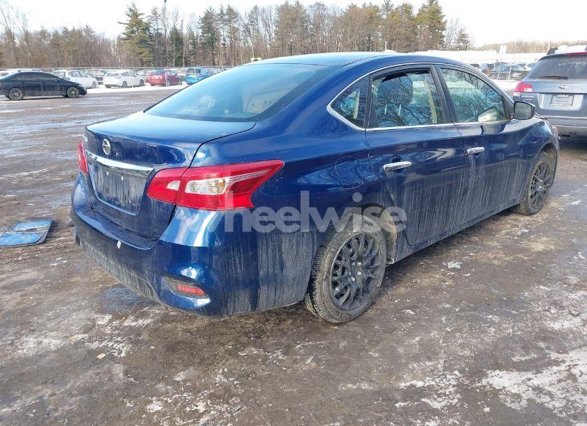 Photo 4 of 2019 Nissan Sentra S (VIN 3N1AB7AP6KY264208)