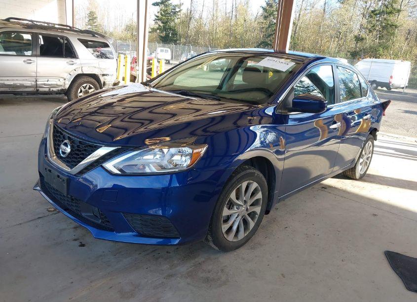Photo 2 of 2019 Nissan Sentra SV (VIN 3N1AB7AP6KY276049)