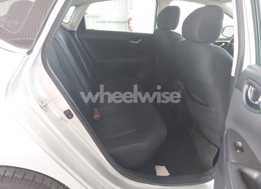 Photo 8 of 2019 Nissan Sentra S (VIN 3N1AB7AP6KY280652)