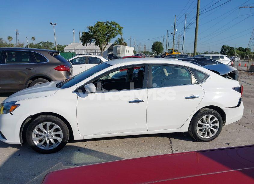 Photo 14 of 2019 Nissan Sentra SV (VIN 3N1AB7AP6KY288590)