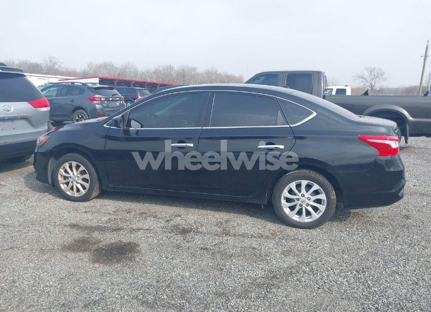 Photo 13 of 2019 Nissan Sentra SV (VIN 3N1AB7AP6KY297614)