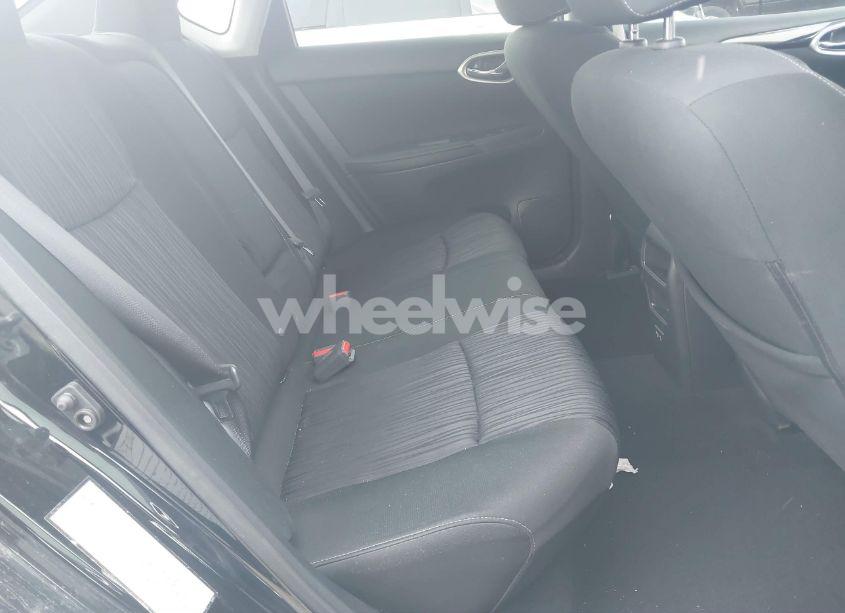 Photo 8 of 2019 Nissan Sentra SV (VIN 3N1AB7AP6KY297614)