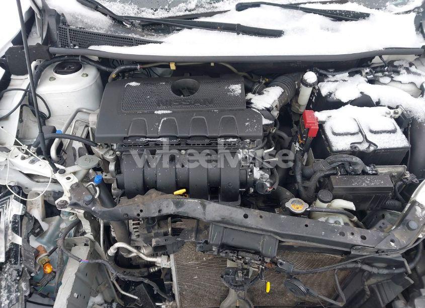 Photo 10 of 2019 Nissan Sentra SV (VIN 3N1AB7AP6KY298357)