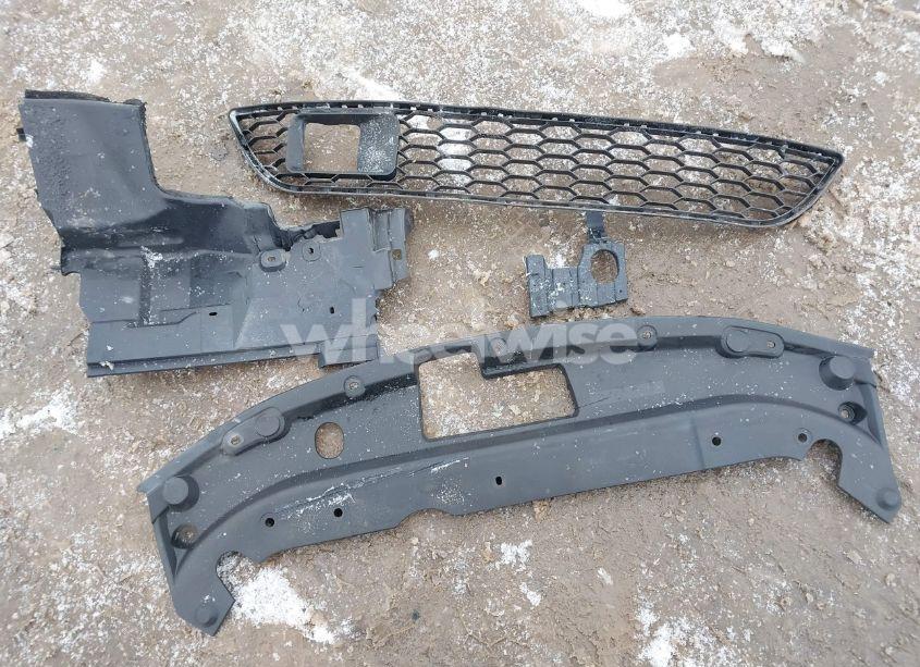 Photo 12 of 2019 Nissan Sentra SV (VIN 3N1AB7AP6KY298357)