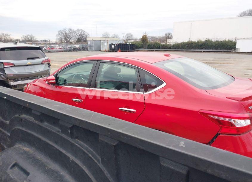 Photo 14 of 2019 Nissan Sentra SR (VIN 3N1AB7AP6KY300107)