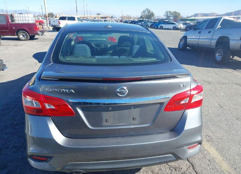 Photo 17 of 2019 Nissan Sentra SR (VIN 3N1AB7AP6KY303850)