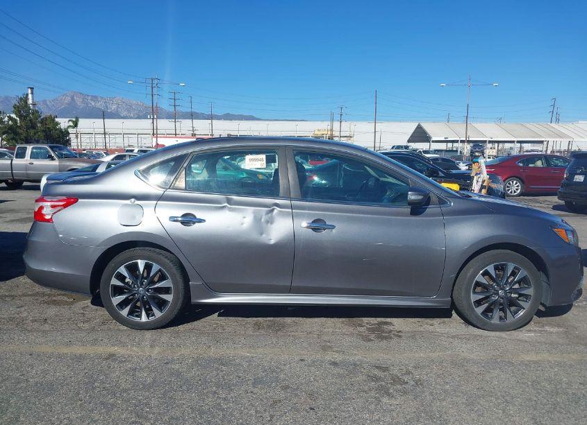 Photo 18 of 2019 Nissan Sentra SR (VIN 3N1AB7AP6KY303850)