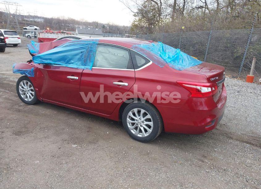 Photo 3 of 2019 Nissan Sentra SV (VIN 3N1AB7AP6KY308790)