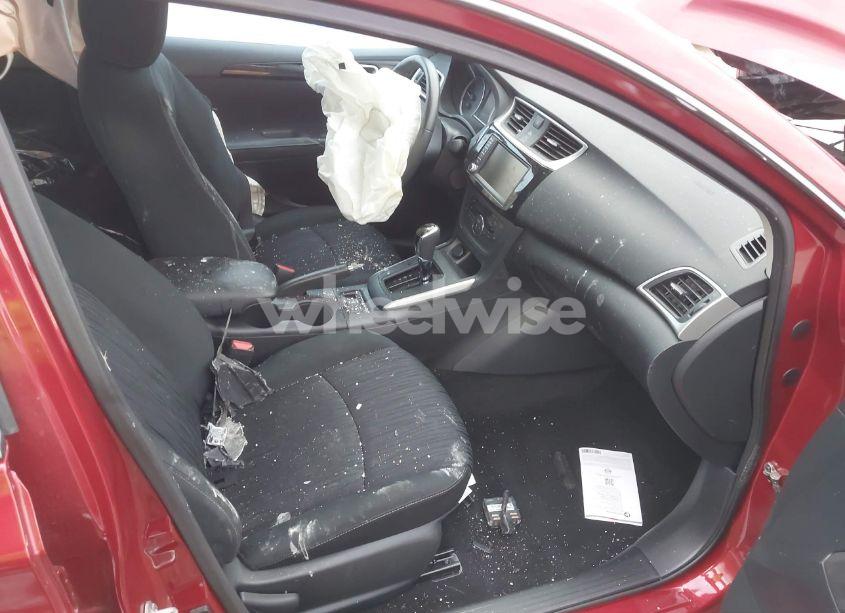 Photo 5 of 2019 Nissan Sentra SV (VIN 3N1AB7AP6KY308790)