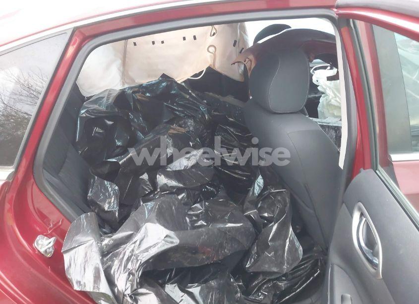 Photo 8 of 2019 Nissan Sentra SV (VIN 3N1AB7AP6KY308790)