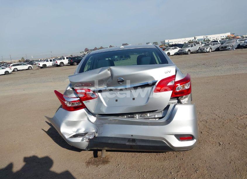 Photo 16 of 2019 Nissan Sentra SV (VIN 3N1AB7AP6KY318669)