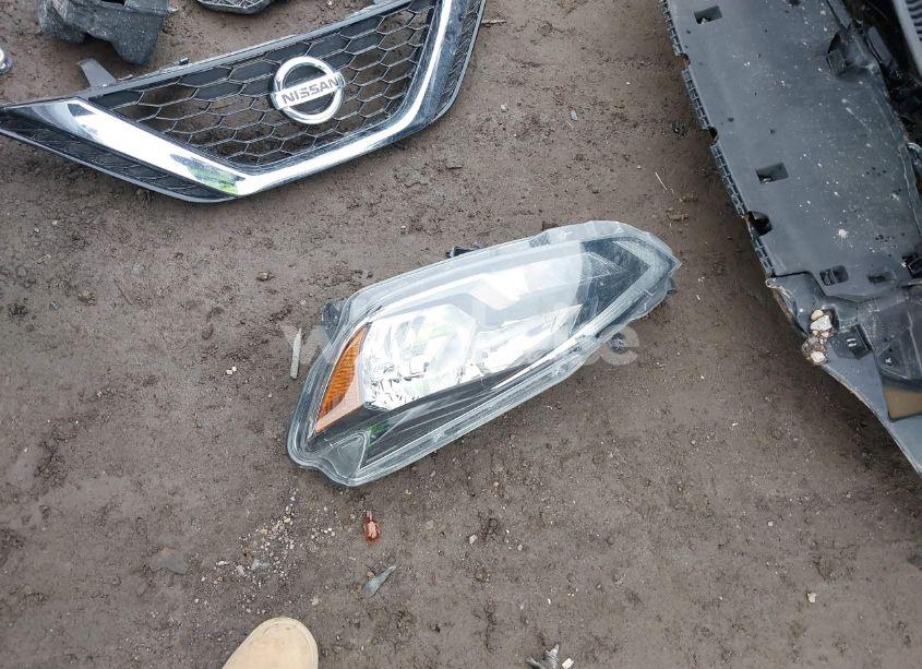 Photo 18 of 2019 Nissan Sentra S (VIN 3N1AB7AP6KY320728)