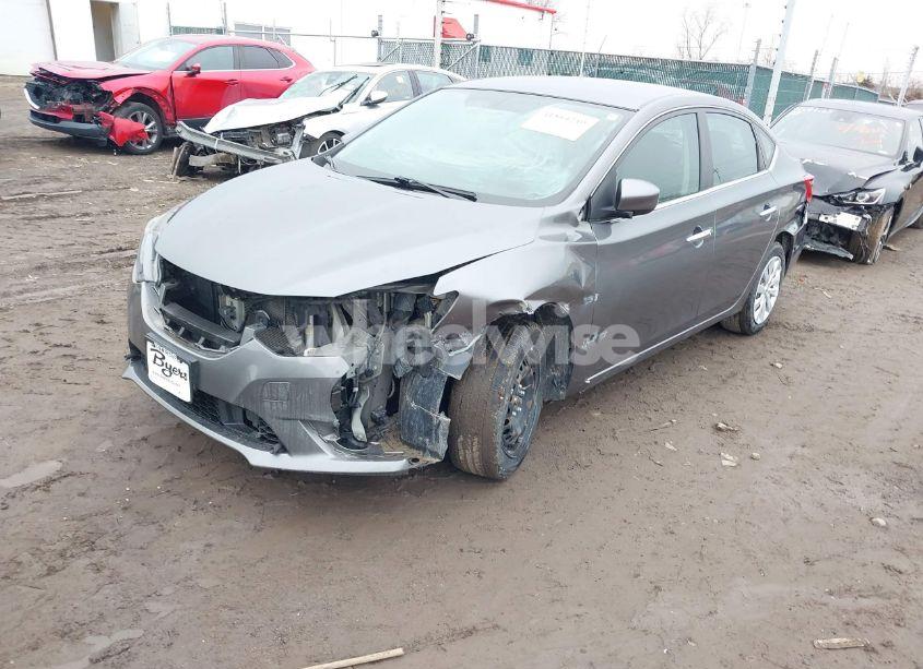 Photo 2 of 2019 Nissan Sentra S (VIN 3N1AB7AP6KY320728)