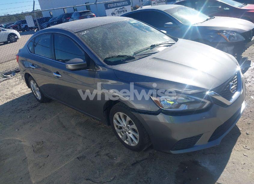 2019 Nissan Sentra SV (VIN 3N1AB7AP6KY321958) main photo