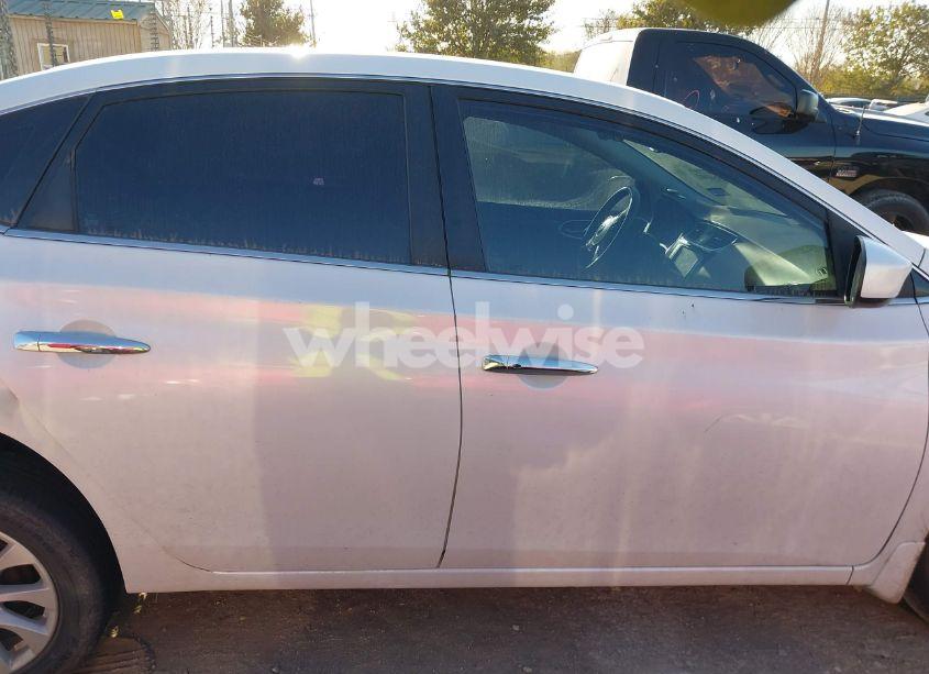 Photo 13 of 2019 Nissan Sentra SV (VIN 3N1AB7AP6KY330787)