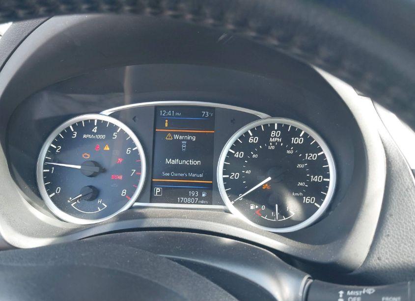 Photo 7 of 2019 Nissan Sentra SV (VIN 3N1AB7AP6KY342695)