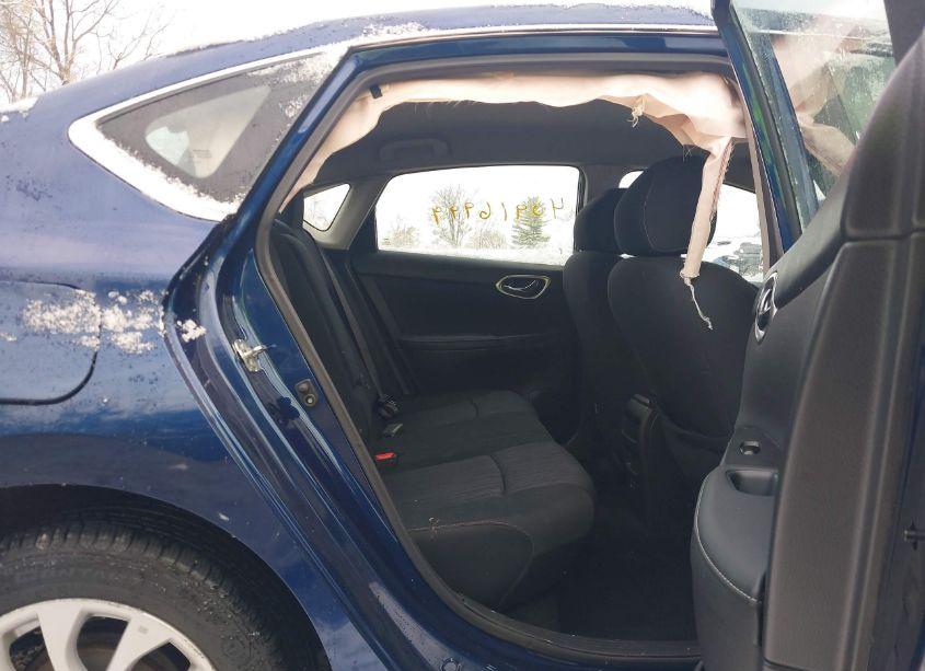 Photo 8 of 2019 Nissan Sentra SV (VIN 3N1AB7AP6KY348125)