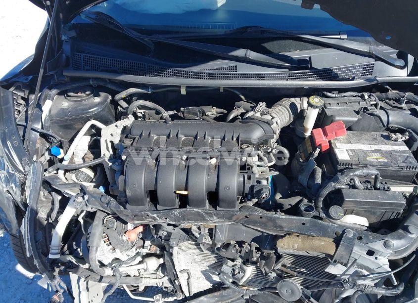 Photo 10 of 2019 Nissan Sentra SR (VIN 3N1AB7AP6KY355267)