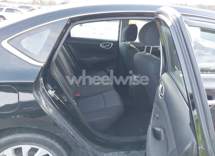 Photo 8 of 2019 Nissan Sentra SV (VIN 3N1AB7AP6KY356239)