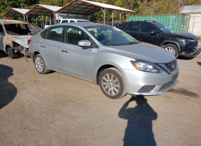 2019 Nissan Sentra S (VIN 3N1AB7AP6KY366530) main photo