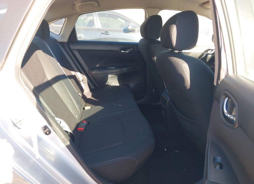 Photo 8 of 2019 Nissan Sentra S (VIN 3N1AB7AP6KY366530)