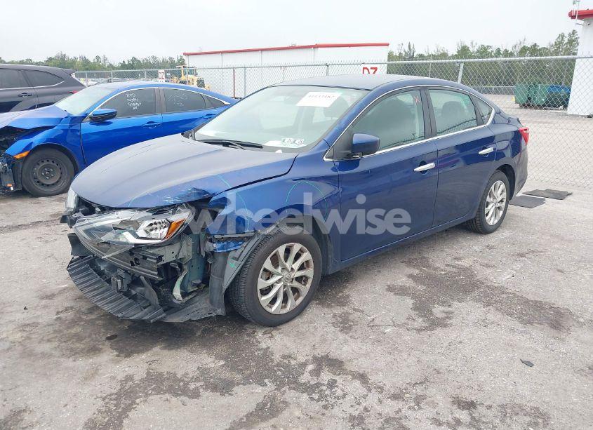 Photo 2 of 2019 Nissan Sentra SV (VIN 3N1AB7AP6KY376426)