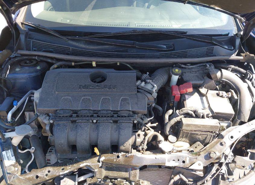 Photo 10 of 2019 Nissan Sentra SR (VIN 3N1AB7AP6KY377060)