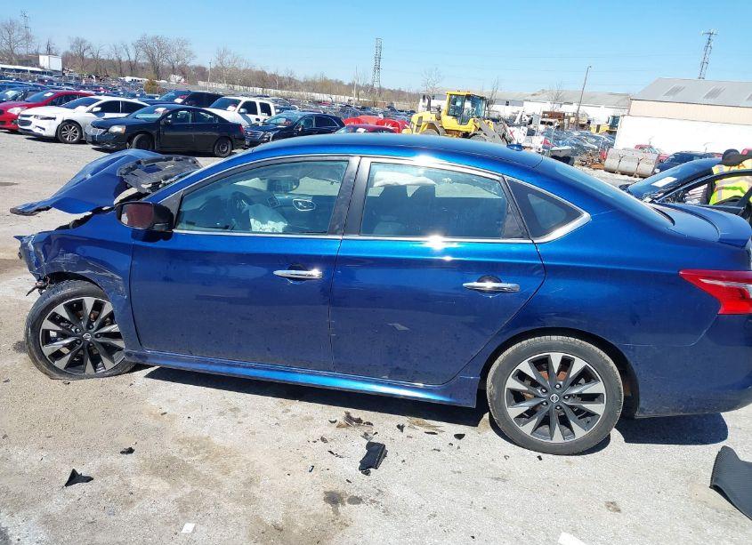 Photo 15 of 2019 Nissan Sentra SR (VIN 3N1AB7AP6KY377060)