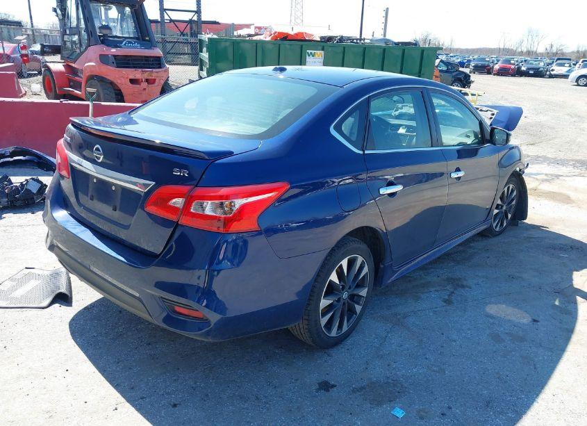 Photo 4 of 2019 Nissan Sentra SR (VIN 3N1AB7AP6KY377060)