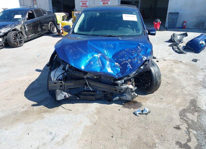 Photo 6 of 2019 Nissan Sentra SR (VIN 3N1AB7AP6KY377060)