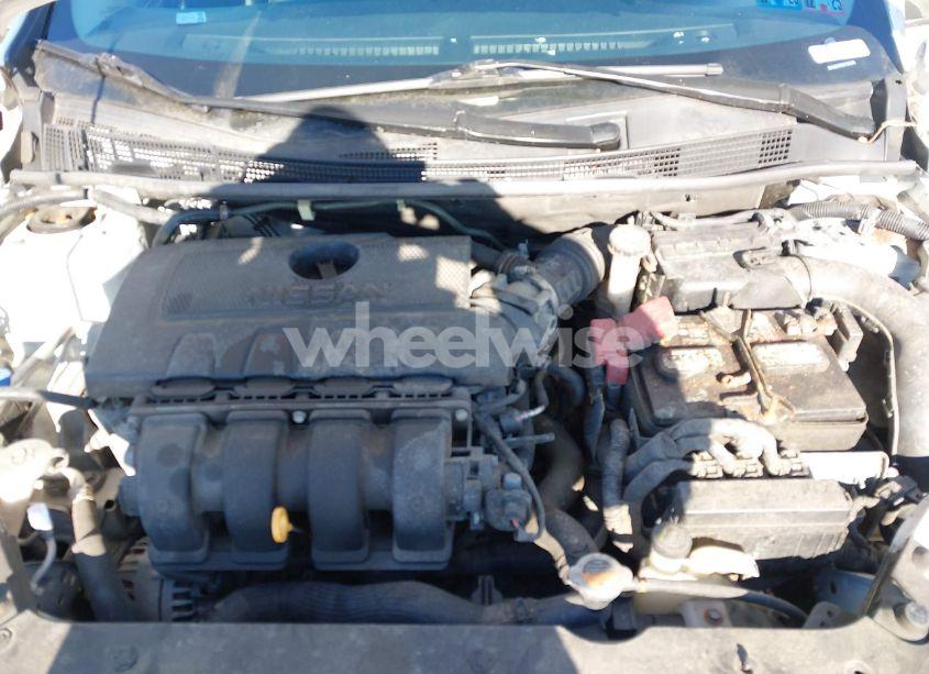 Photo 10 of 2019 Nissan Sentra SV (VIN 3N1AB7AP6KY381948)