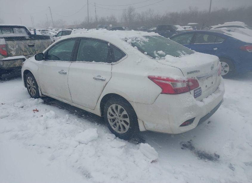 Photo 3 of 2019 Nissan Sentra SV (VIN 3N1AB7AP6KY393842)