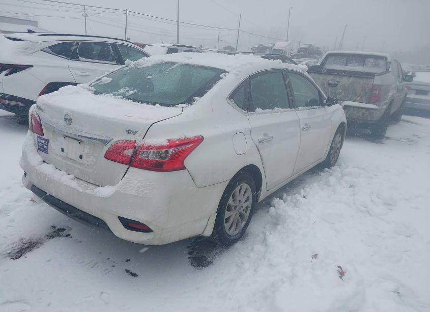 Photo 4 of 2019 Nissan Sentra SV (VIN 3N1AB7AP6KY393842)