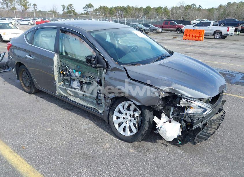 2019 Nissan Sentra S (VIN 3N1AB7AP6KY395249) main photo