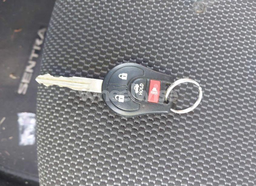 Photo 11 of 2019 Nissan Sentra S (VIN 3N1AB7AP6KY395249)