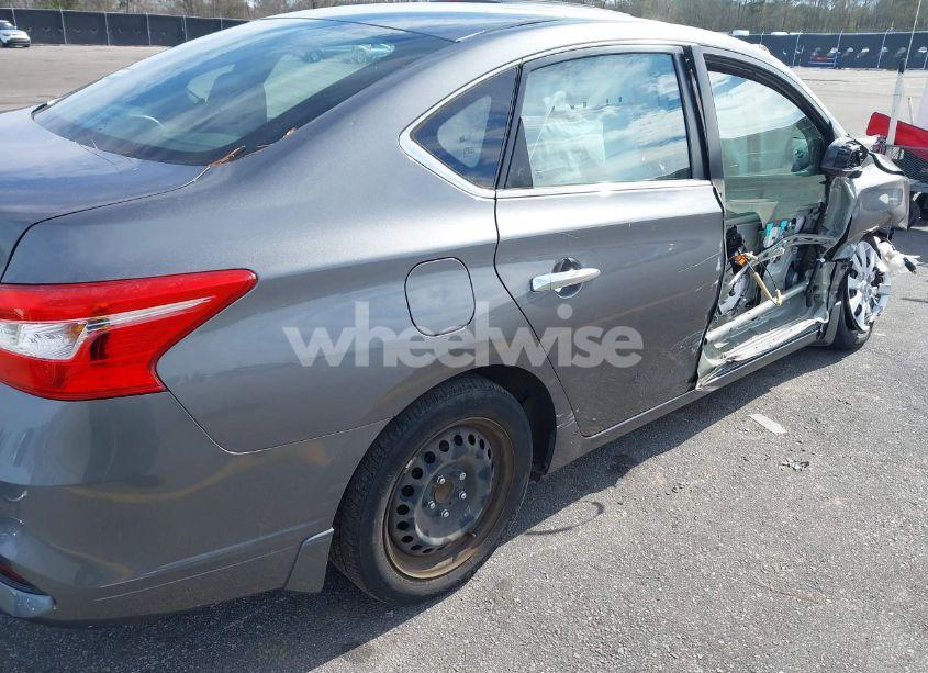 Photo 20 of 2019 Nissan Sentra S (VIN 3N1AB7AP6KY395249)